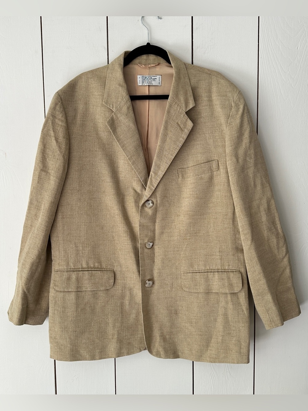 Vintage Claiborne Tan Linen Cotton Blazer Jacket Men's 42R 3 Button Closure Line
